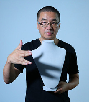 蘇丹專訪 ：之所以經(jīng)典，是因?yàn)椴徘榕c極致